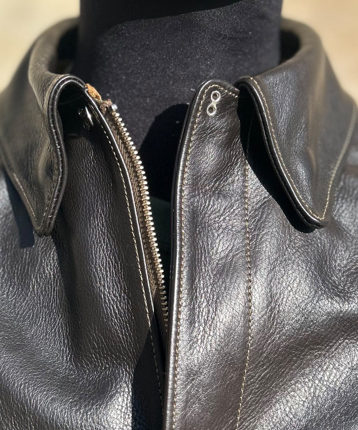 A-2 Arco Horsehide Dark Seal
