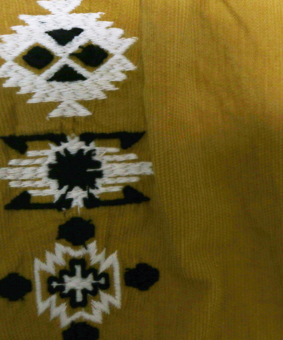 Yellow native short