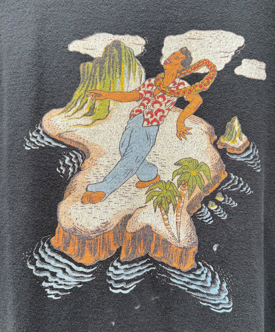 VINTAGE FADE HAWAIIAN GRAPHIC T