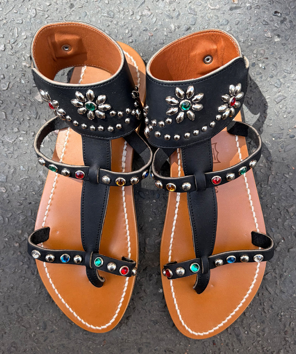 Caravelle Black