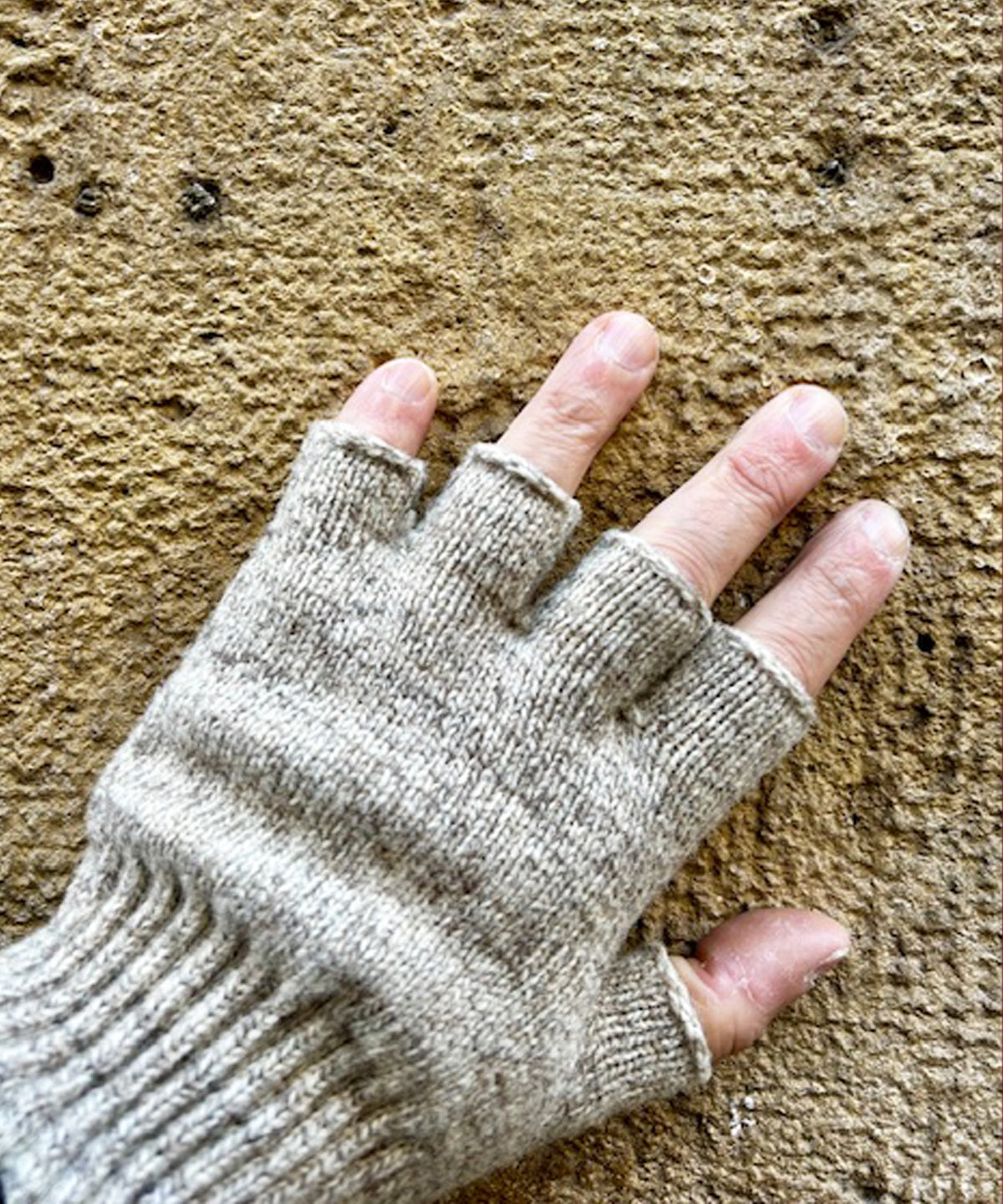 Brown Tweed Mitten Gloves