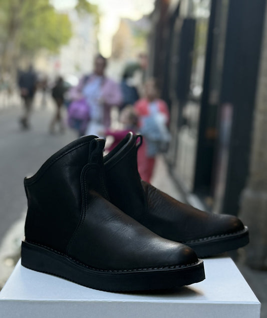 Swift Boots Black Leather