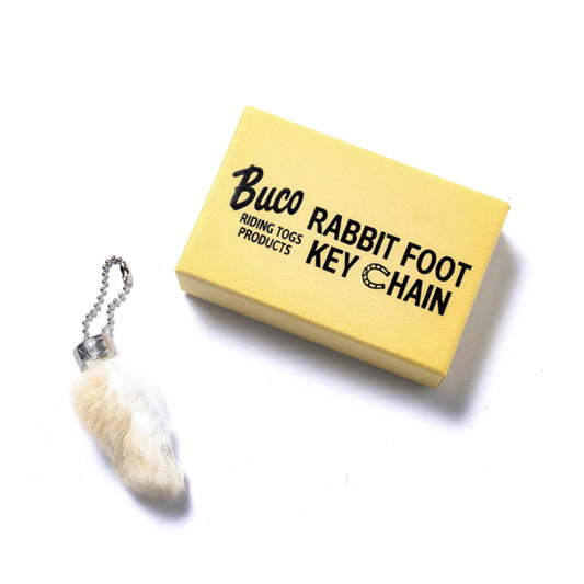 BUCO Rabbit foot key chain white